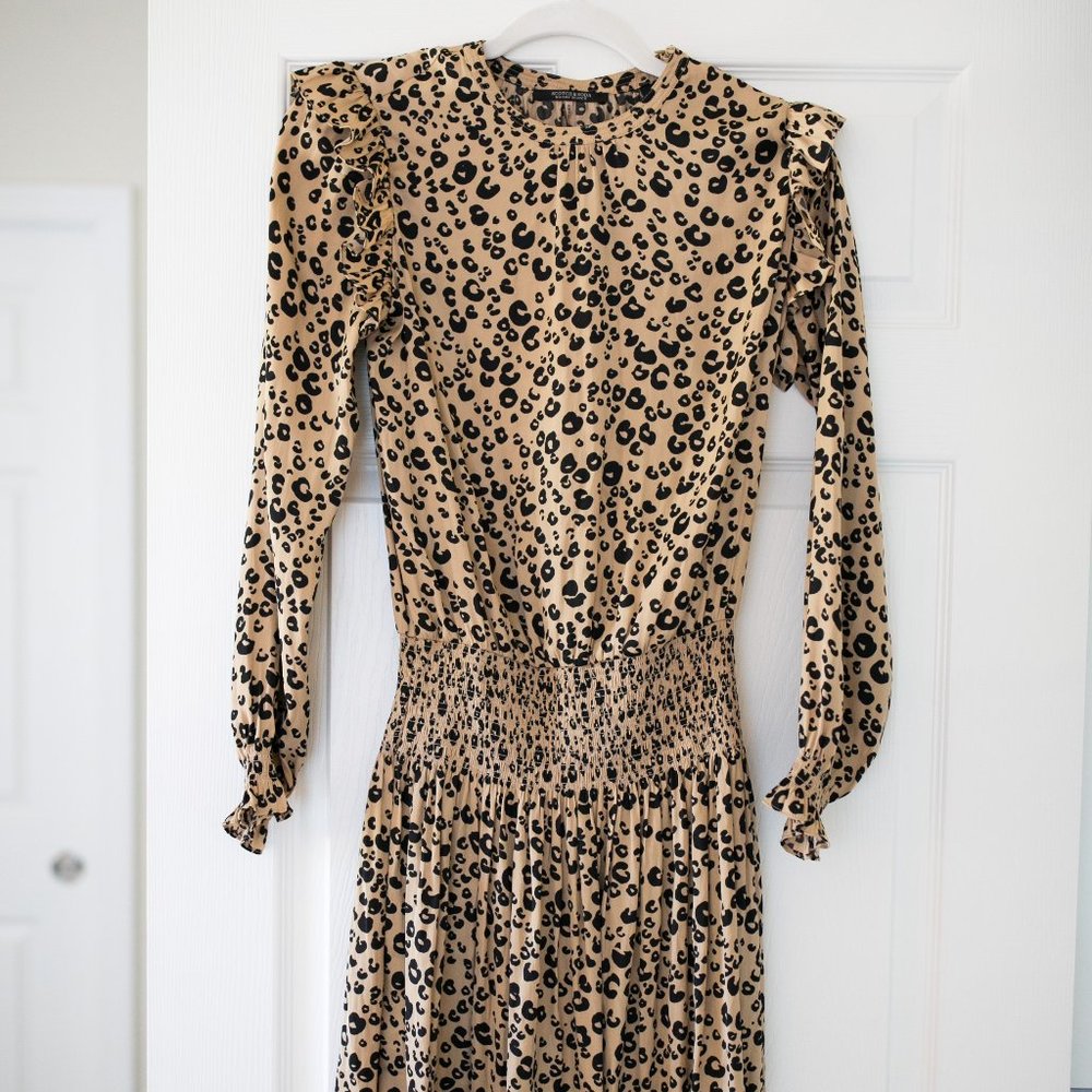 Cheetah print dress, long sleeve, ruffle details
